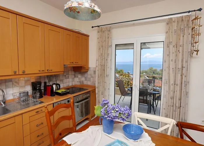 Amazing Sea View Maisonette Sea La Vie *